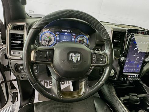 Used 2019 RAM 1500 Limited AWD/4WD image 11
