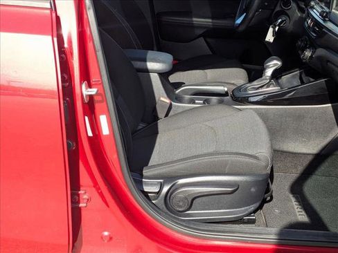 Used 2019 Kia Forte S w/ S Premium Package image 20