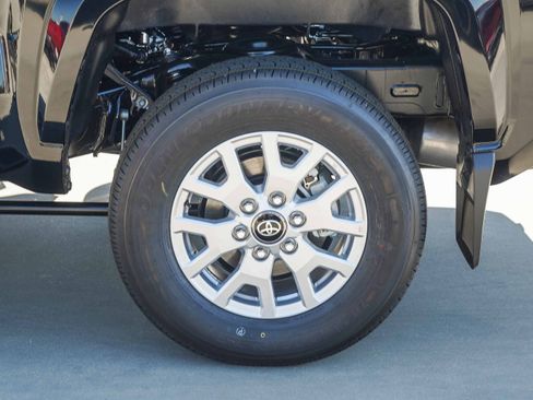 New 2026 Toyota Tacoma SR5 AWD/4WD image 12