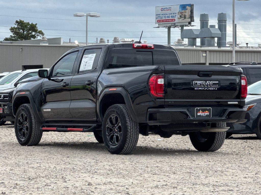 Used 2025 GMC Canyon Elevation w/ Convenience Package RWD image 4