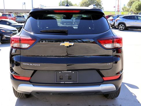 Used 2025 Chevrolet TrailBlazer LT image 7