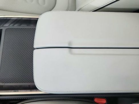 Used 2024 Rivian R1S Adventure AWD/4WD image 53