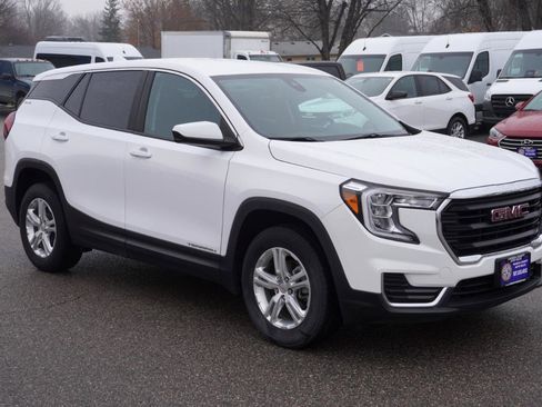 Used 2022 GMC Terrain SLE AWD/4WD image 7