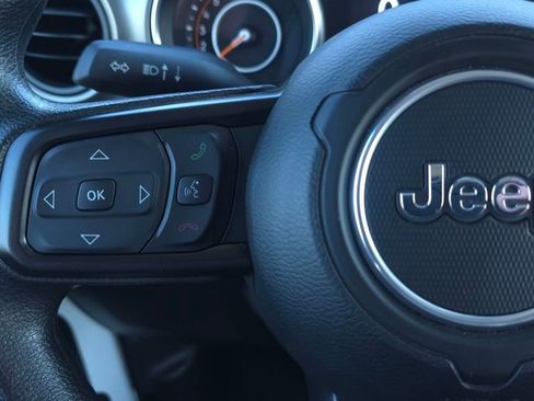 Used 2023 Jeep Wrangler Sport image 25