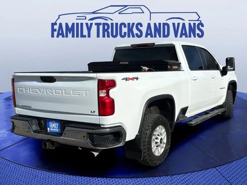 Used 2023 Chevrolet Silverado 2500 LT w/ Convenience Package image 5