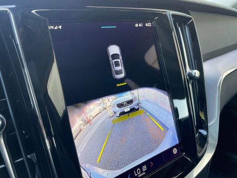 Used 2024 Volvo S60 B5 Core image 17