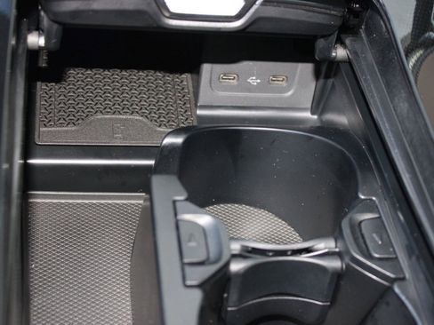 Used 2026 Mercedes-Benz C 300 Sedan image 28