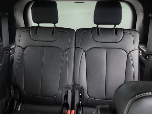 New 2026 Jeep Grand Cherokee L Limited AWD/4WD image 17