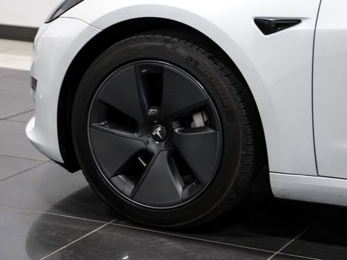 Used 2023 Tesla Model 3 Standard Range RWD image 53