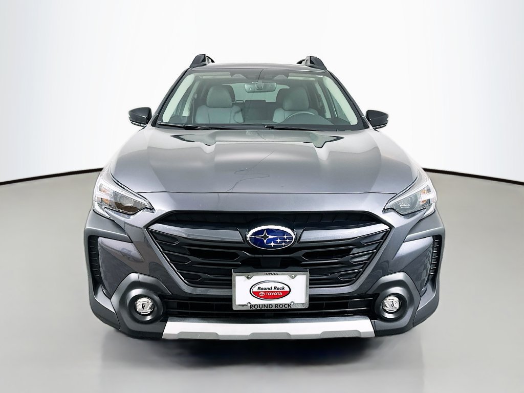 Used 2025 Subaru Outback Limited w/ Popular Package #2 AWD/4WD image 2