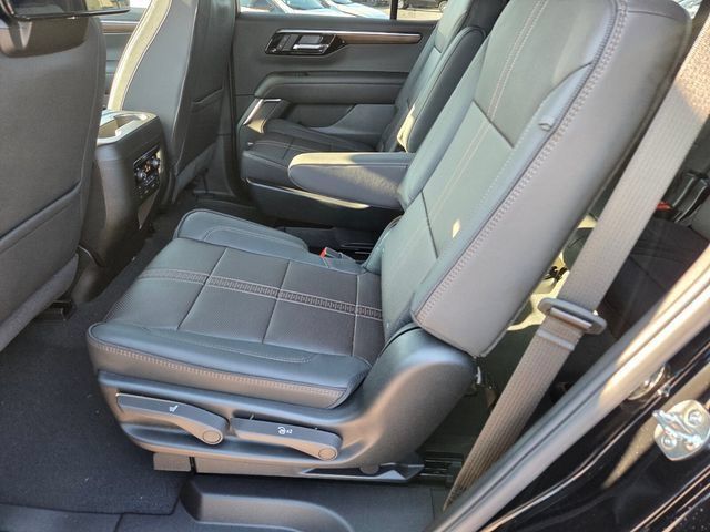 New 2026 Chevrolet Tahoe High Country AWD/4WD image 7
