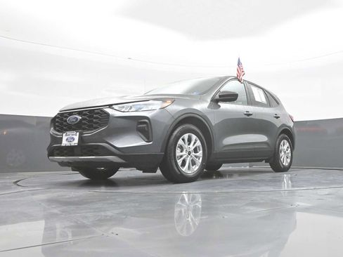 Used 2025 Ford Escape Active FWD image 35