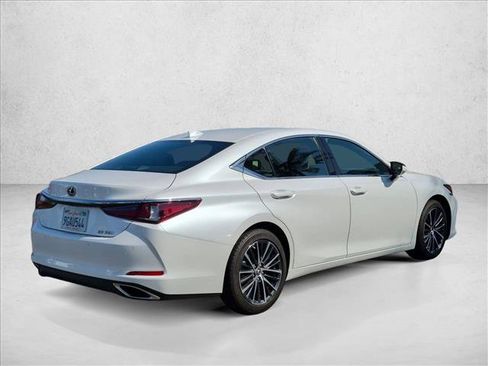 Used 2023 Lexus ES 350 w/ Premium Package FWD image 6