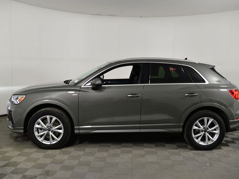 Certified 2025 Audi Q3 2.0T Premium Plus w/ Premium Plus Package image 2