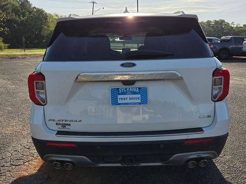 Used 2020 Ford Explorer Platinum w/ Premium Technology Package AWD/4WD image 9