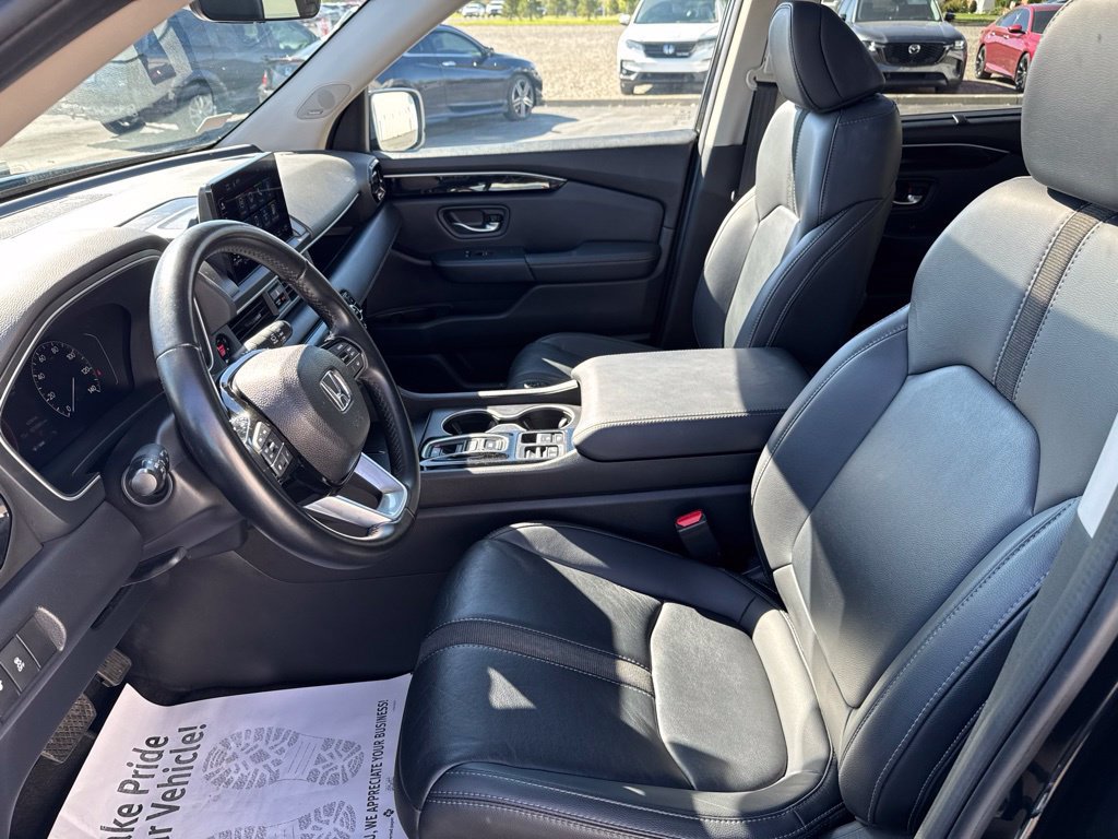 Used 2023 Honda Pilot Touring image 29