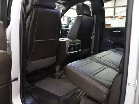 Used 2022 GMC Sierra 3500 Denali w/ Denali Ultimate Package AWD/4WD image 63