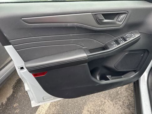 Used 2025 Ford Escape Active w/ Tech Pack #1 image 7