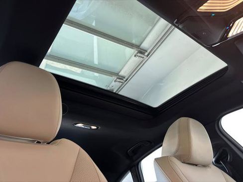 Used 2023 BMW i4 eDrive35 w/ Premium Package image 15