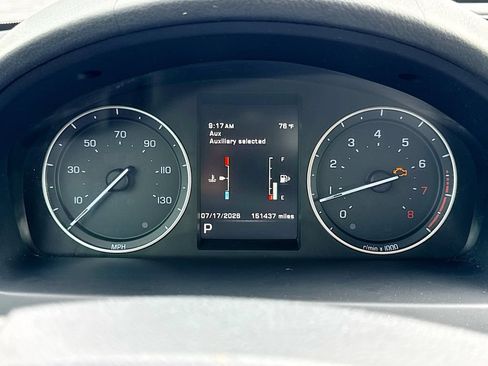 Used 2014 Land Rover LR2 AWD/4WD image 14