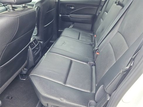 Certified 2018 Honda Ridgeline RTL-T image 29