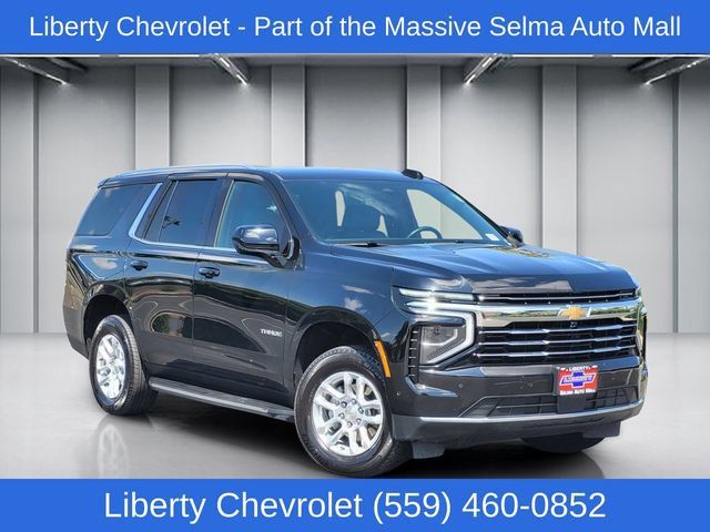 Used 2025 Chevrolet Tahoe LT AWD/4WD image 1