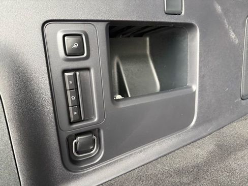 Used 2025 Lincoln Navigator L Black Label AWD/4WD image 10