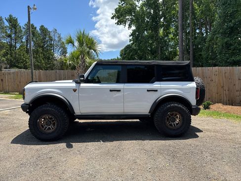 Used 2021 Ford Bronco Badlands AWD/4WD image 12