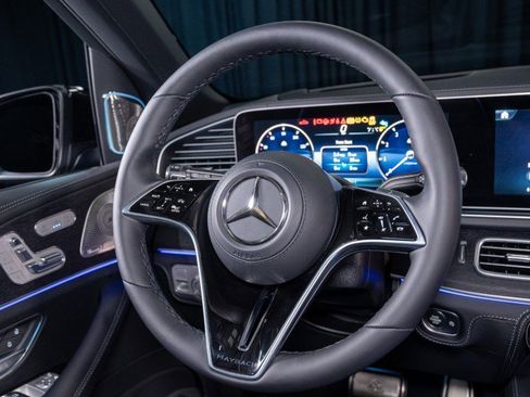 Certified 2025 Mercedes-Benz Maybach GLS 600 4MATIC image 22