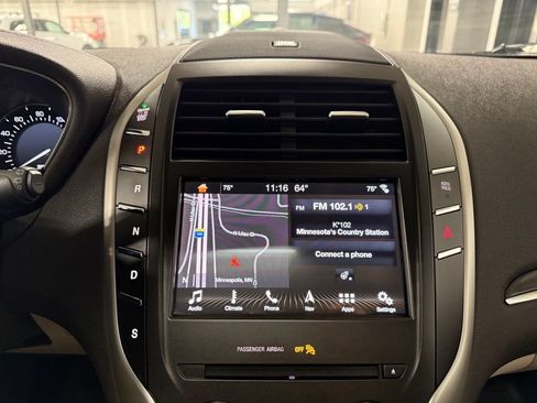 Used 2019 Lincoln MKC Reserve w/ MKC Climate Package AWD/4WD image 12
