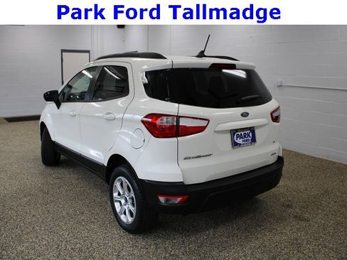 Used 2018 Ford EcoSport SE image 3
