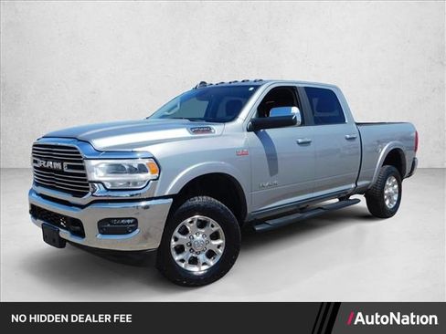 Used 2022 RAM 2500 Laramie AWD/4WD image 1