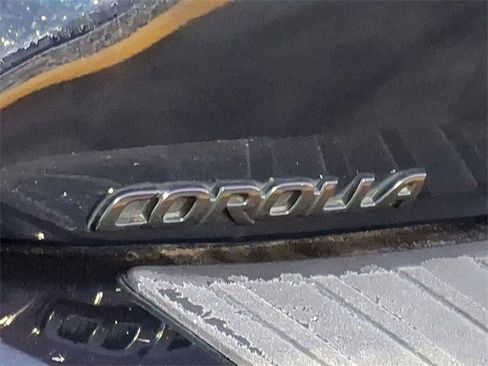 Certified 2022 Toyota Corolla SE image 30