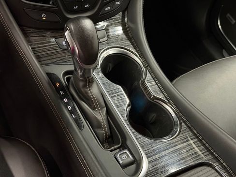 Used 2017 Buick Envision Premium image 36