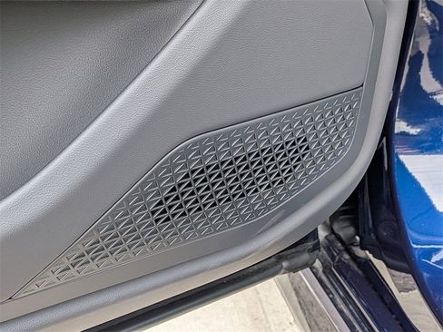 New 2026 BMW 750e xDrive 750e xDrive image 33