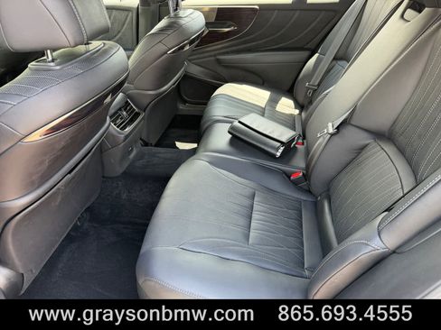 Used 2023 Lexus LS 500 AWD w/ Luxury Package image 12