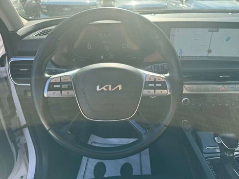Used 2024 Kia Telluride S w/ S Sunroof Package FWD image 5