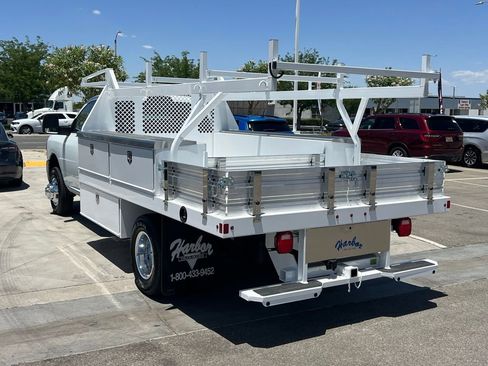 New 2024 RAM 3500 Tradesman AWD/4WD image 4