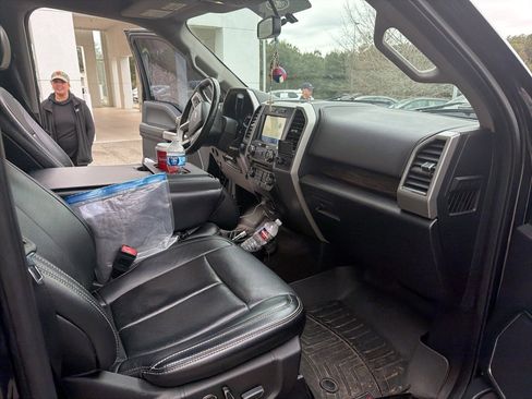 Used 2018 Ford F150 Lariat image 8