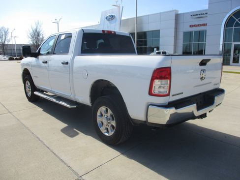 Used 2024 RAM 2500 Big Horn w/ Bed Utility Group image 4