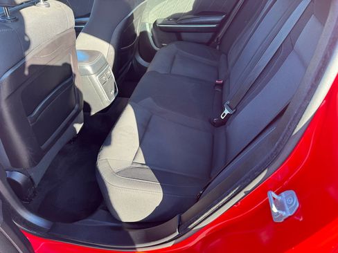 Used 2018 Dodge Charger R/T image 11