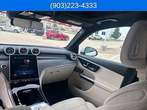 Used 2026 Mercedes-Benz GLC 300 image 37