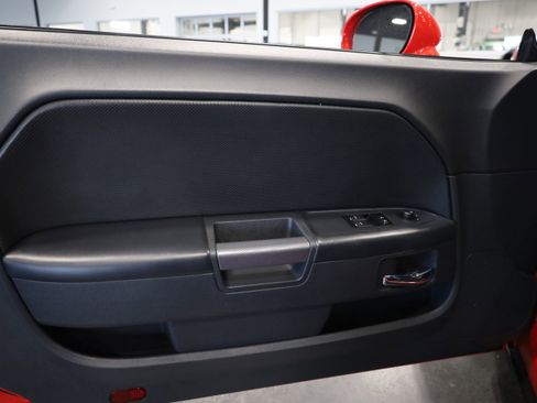 Used 2014 Dodge Challenger R/T Plus image 14