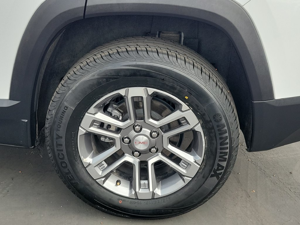 Used 2025 GMC Terrain Elevation AWD/4WD image 31