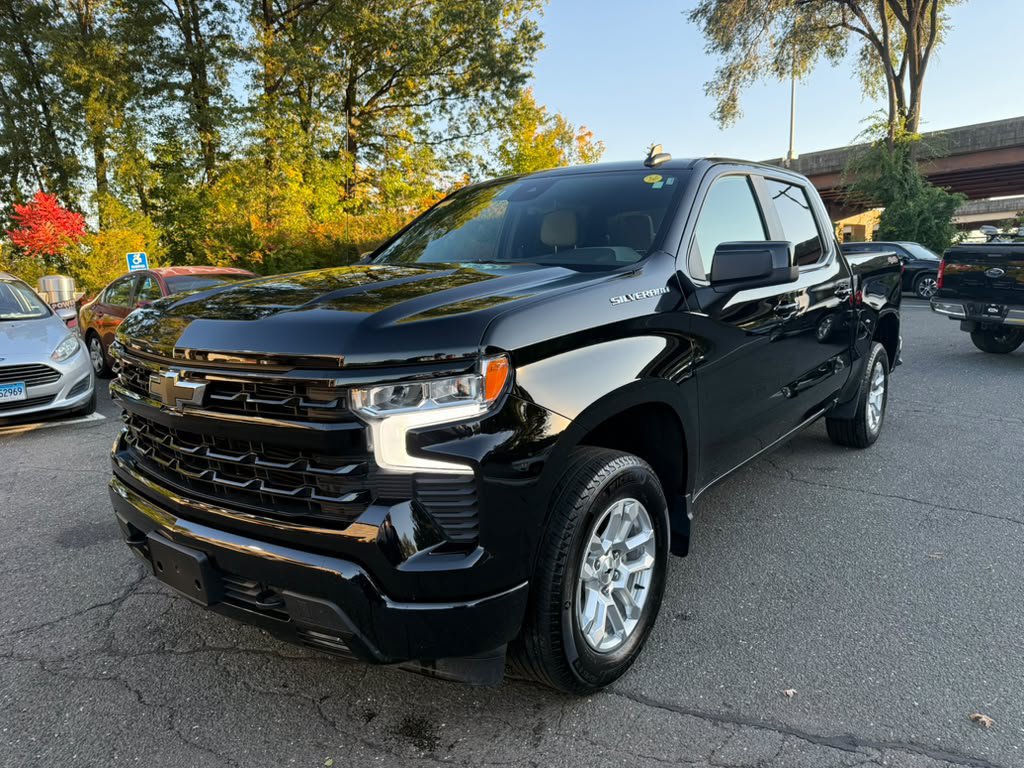 Used 2026 Chevrolet Silverado 1500 RST AWD/4WD image 1