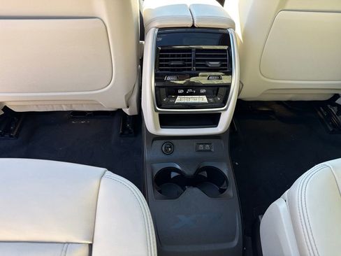 New 2026 BMW X7 xDrive40i w/ M Sport Package AWD/4WD image 22