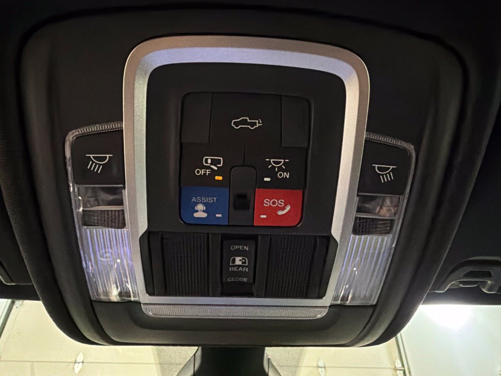Used 2019 RAM 1500 Laramie w/ Sport Appearance Package AWD/4WD image 25