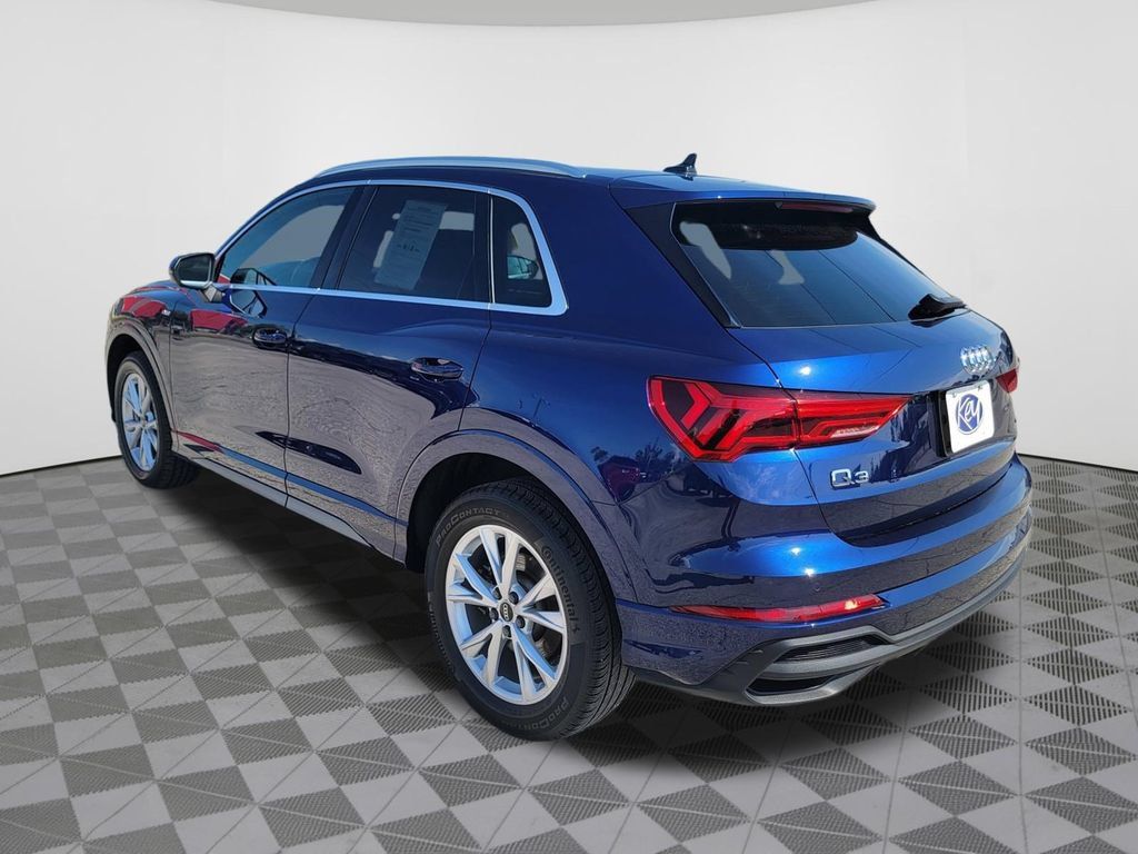Used 2024 Audi Q3 2.0T Premium AWD/4WD image 11