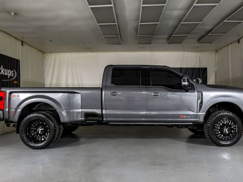 Used 2024 Ford F350 Platinum image 6