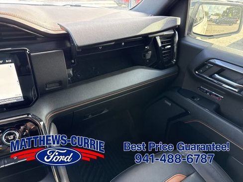 Used 2024 GMC Sierra 1500 AT4 w/ Technology Package AWD/4WD image 25